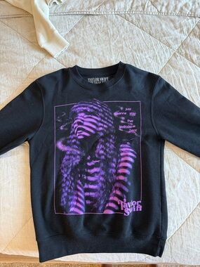 Taylor Swift Black Sweatshirt with Lavender-haze Graphic